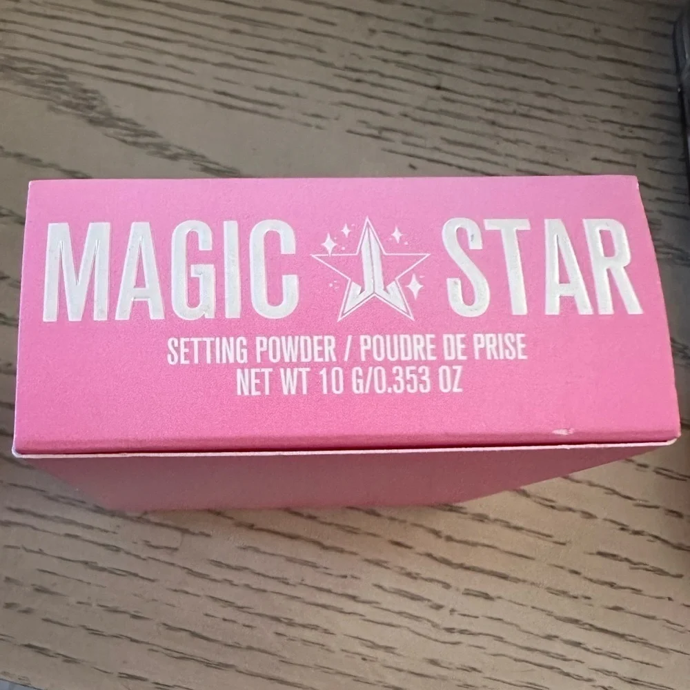 Jeffree Star Magic Star Setting Powder, Lavender, NWT